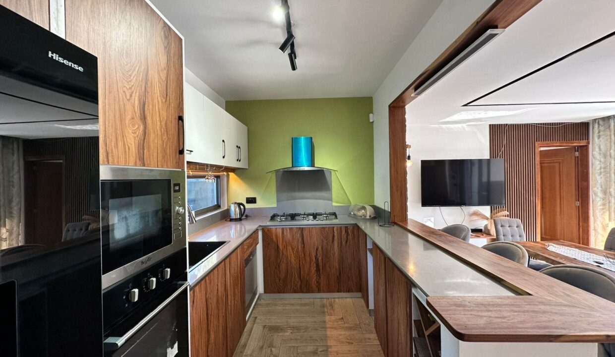 Exceptional Contemporary 4-bedroom Villa for sale in Grand-Baie — Vingt-Pieds (9)