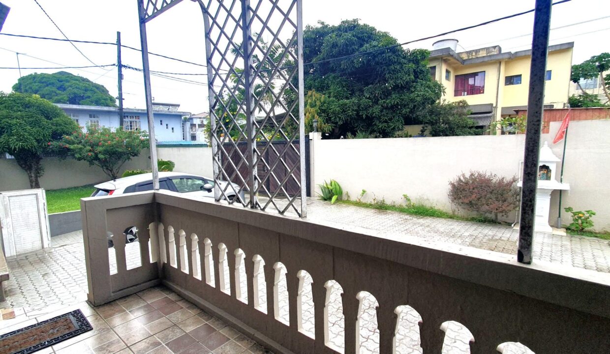 House for Sale – Heart of Vacoas 3 Bedrooms (12)