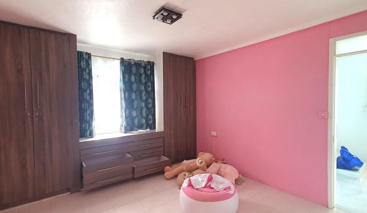 House for Sale – La Caverne, Vacoas 4 Bedrooms (18)