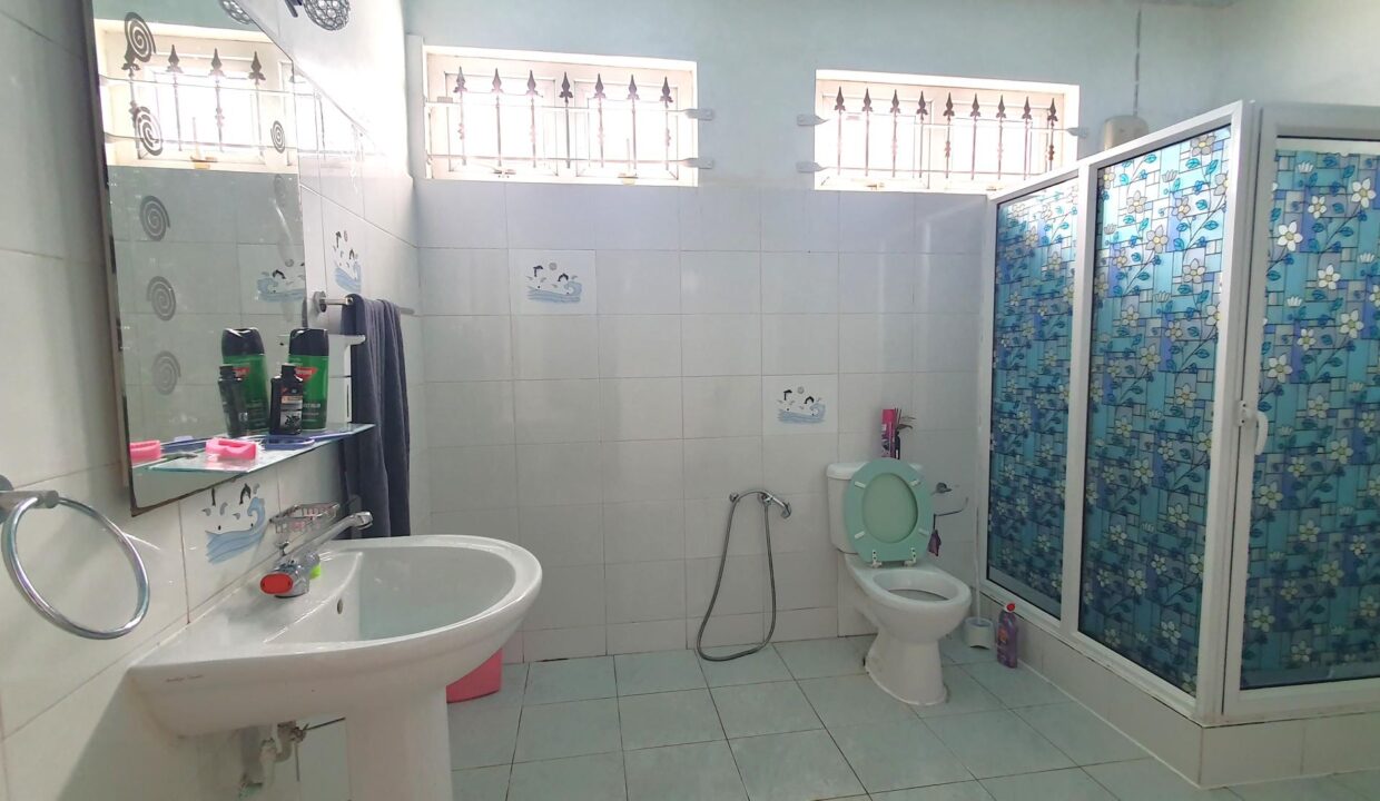 House for Sale – La Caverne, Vacoas 4 Bedrooms (37)
