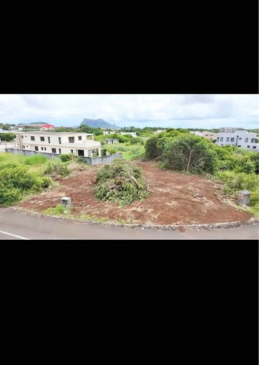 11.31 Perches Residential Land for Sale – Morcellement Highland Rose, Highlands
