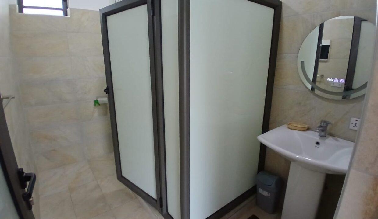 2 Bedrooms Furnished Apartment for Rent – Mont Choisy (6)
