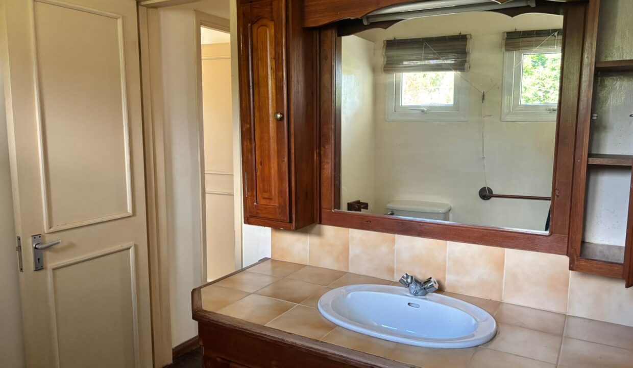 226 m² Apartment for Sale Les Colophanes Residence, Floréal (10)