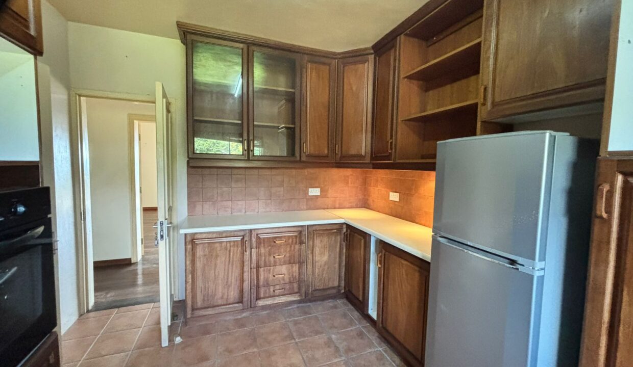 226 m² Apartment for Sale Les Colophanes Residence, Floréal (6)