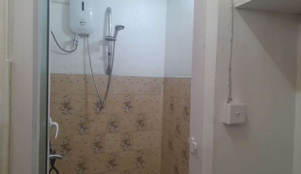 3 Bedrooms Apartment for Rent – Curepipe (7)