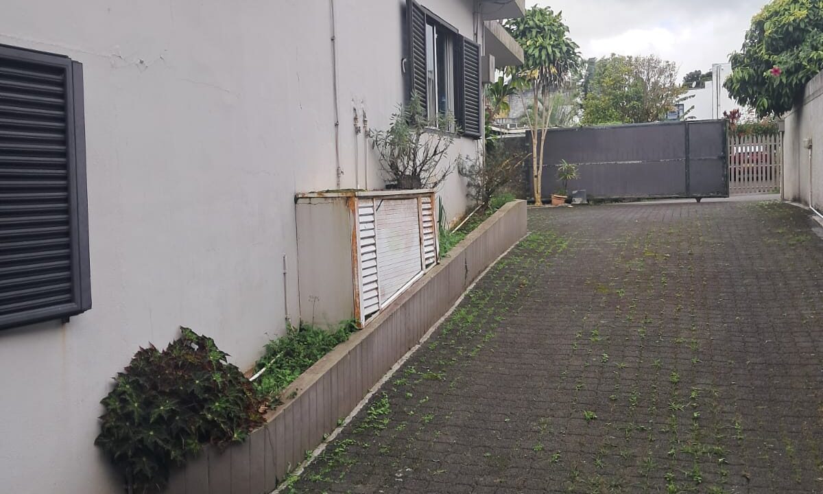 5 Bedrooms House for Sale – Curepipe (11)
