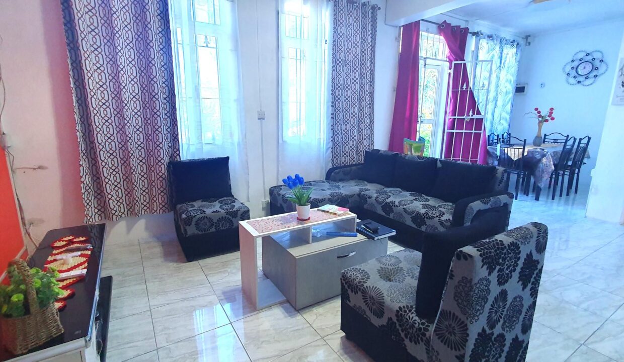 Furnished House for Rent – Mon Désir, Vacoas (11)