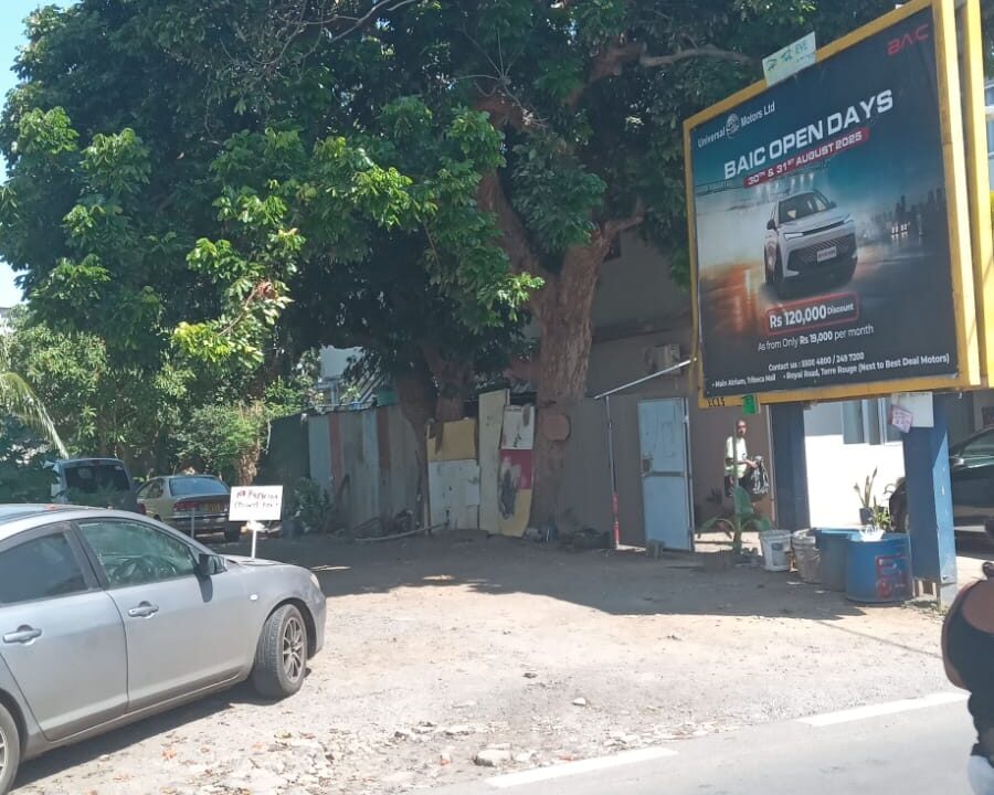 Property for Sale – La Route Côtière, Grand Baie