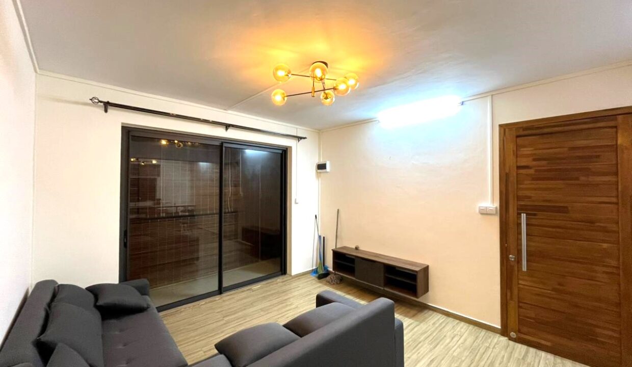 2-Bedroom Apartment Sodnac (4)