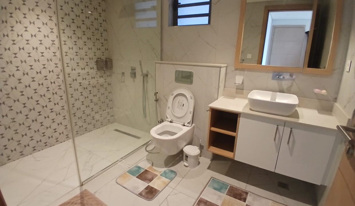 3 Bedrooms Beachfront Apartment for Sale – Pointe aux Sables (12)