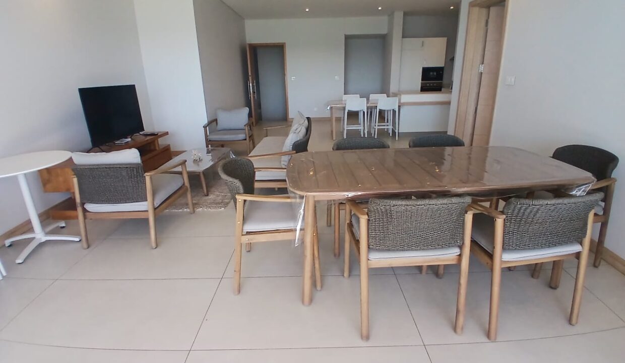 3 Bedrooms Beachfront Apartment for Sale – Pointe aux Sables (5)